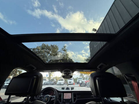 2017 Porsche Macan GTS