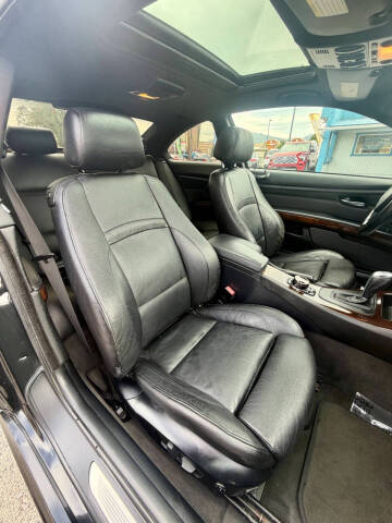 2012 BMW 3 Series 328i