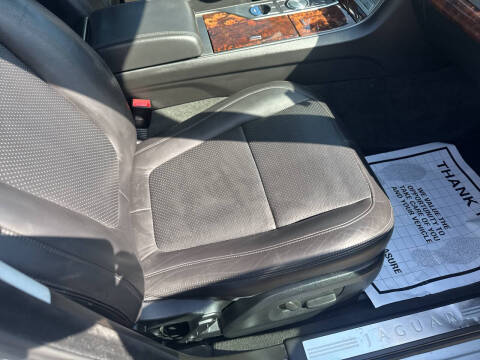 2011 Jaguar XF Premium