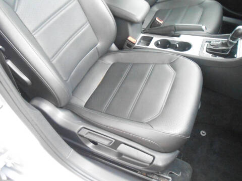 2019 Volkswagen Passat Wolfsburg