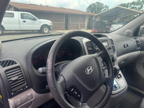 2007 Hyundai Entourage GLS