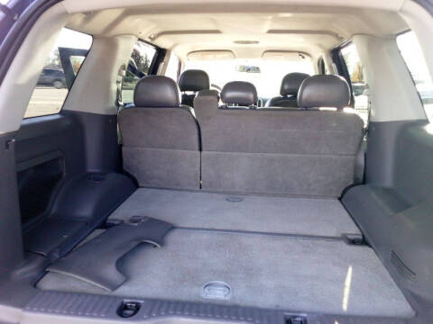 2004 Ford Explorer XLS