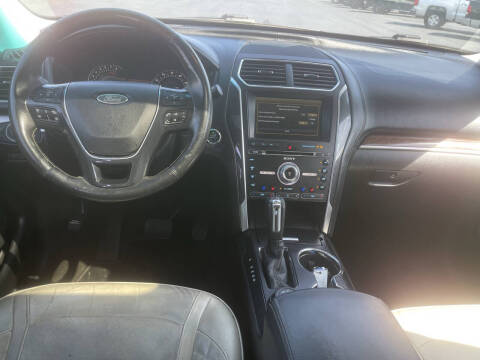 2016 Ford Explorer Platinum