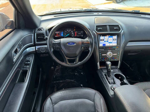 2017 Ford Explorer Sport