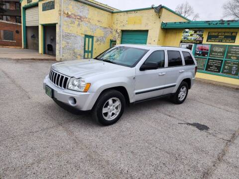 2007 Jeep Grand Cherokee for sale at Stewart Auto Sales Inc in Central City NE