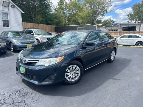 2014 Toyota Camry for sale at 5K Autos LLC in Roselle IL