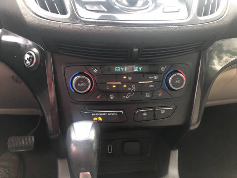 2017 Ford Escape Titanium