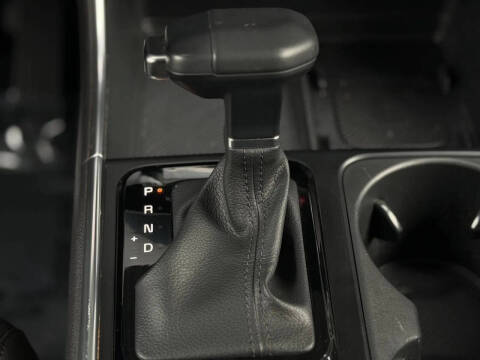 2025 Kia Carnival EX