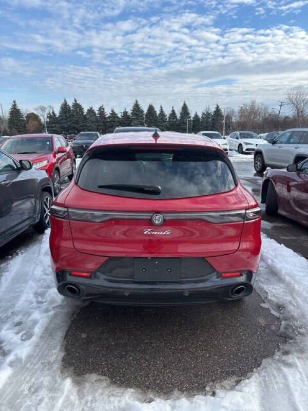 2024 Alfa Romeo Tonale Hybrid Veloce