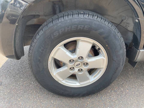 2009 Ford Escape XLT