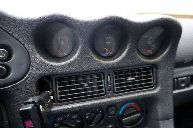 1999 Mitsubishi 3000GT SL