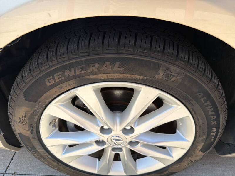 2011 Lexus ES 350