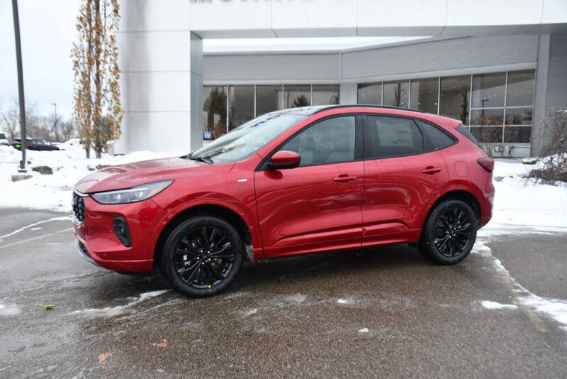 2026 Ford Escape ST-Line Elite