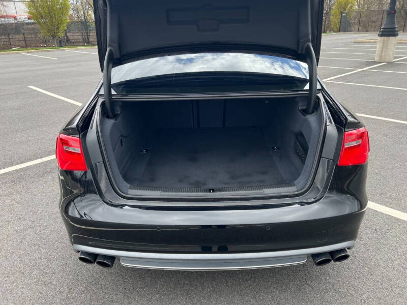 2013 Audi S6 4.0T quattro Prestige