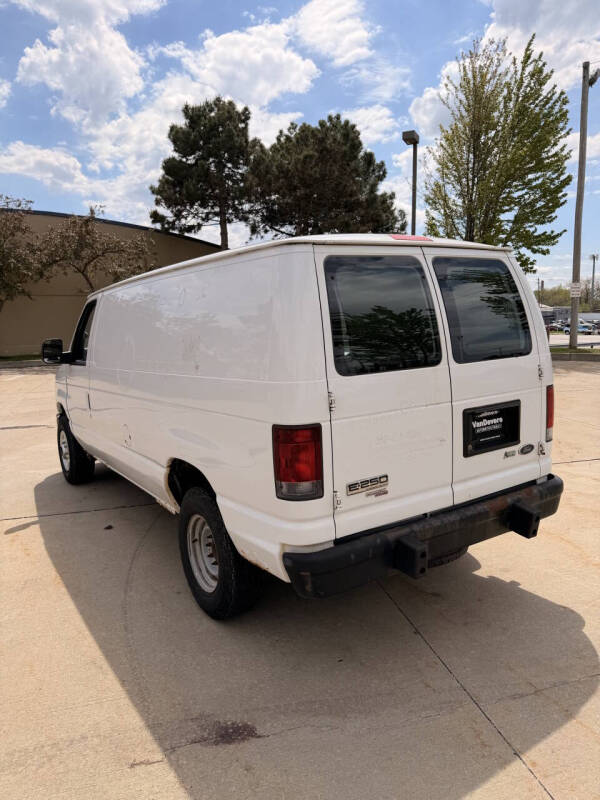 2012 Ford E-Series E-250