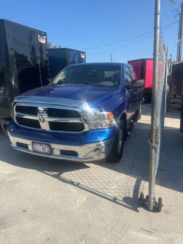 2016 RAM 1500 SLT