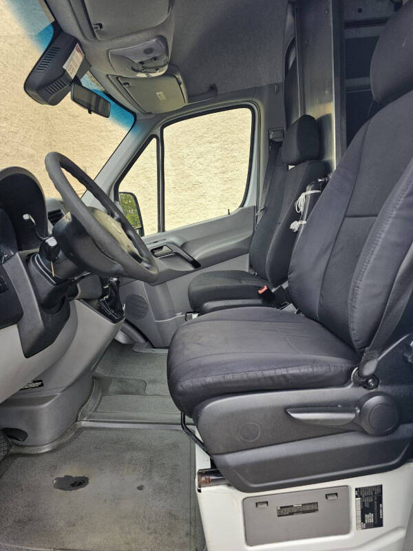 2016 Mercedes-Benz Sprinter 2500