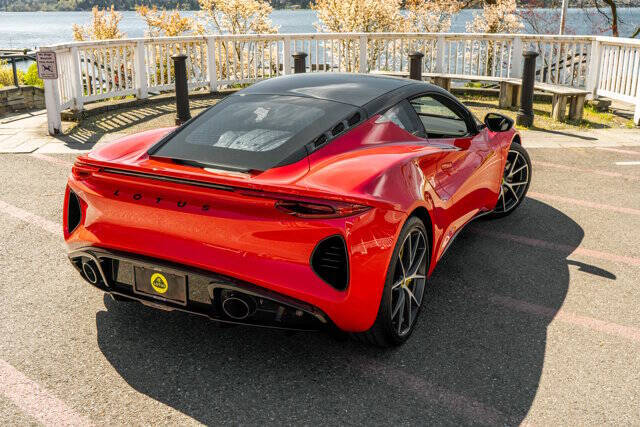 2024 Lotus Emira 12