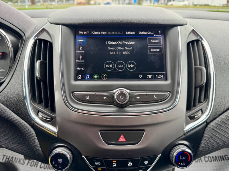 2019 Chevrolet Cruze LT