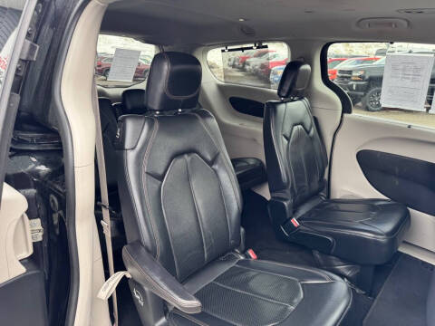 2018 Chrysler Pacifica Touring L