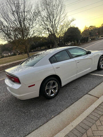 2013 Dodge Charger SXT