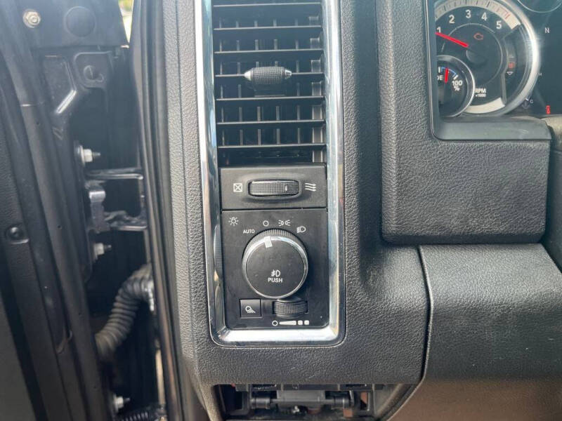 2016 RAM 1500 Laramie