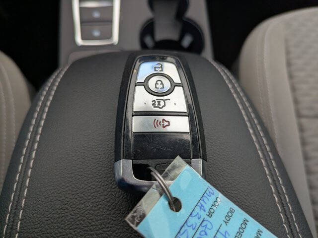 2021 Ford Escape SE