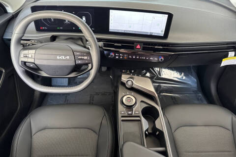 2025 Kia EV6 Light Long Range