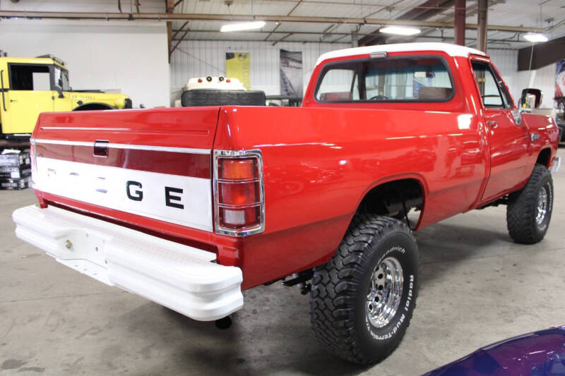 1989 Dodge D150 Pickup