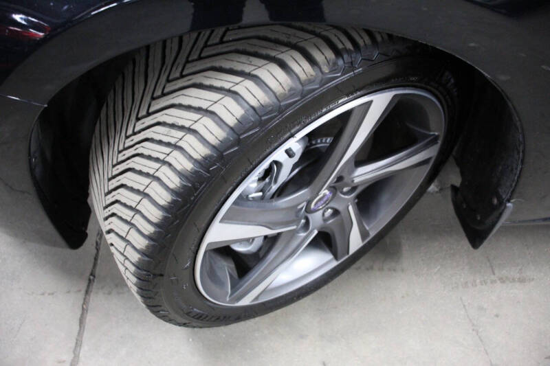 2012 Volvo S60 T6 R-Design