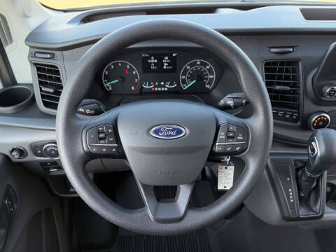 2025 Ford Transit 250
