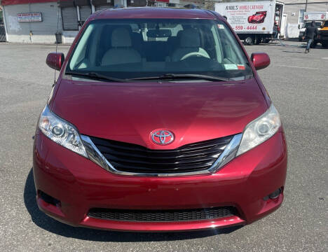 2012 Toyota Sienna for sale at J&N Cabrera Auto Sales in Plainfield NJ