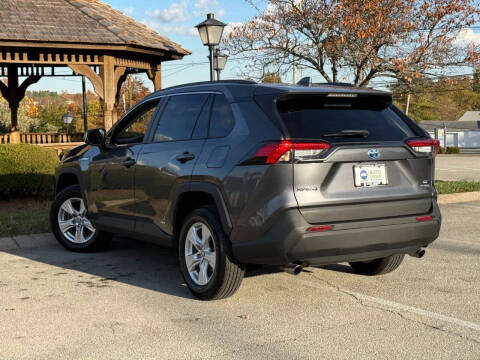 2021 Toyota RAV4 Hybrid LE