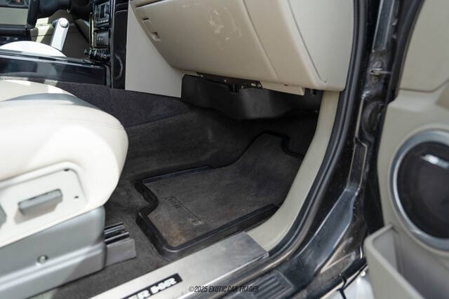 2004 HUMMER H2