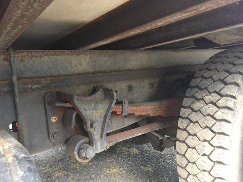 2006 International CF600