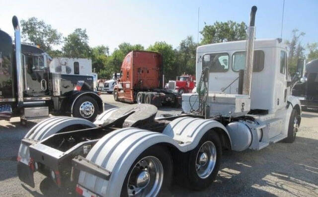 2014 Peterbilt 587 for sale at Fast Financial Auto Mall in Lakeland, FL