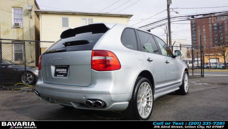 2009 Porsche Cayenne GTS Tiptronic