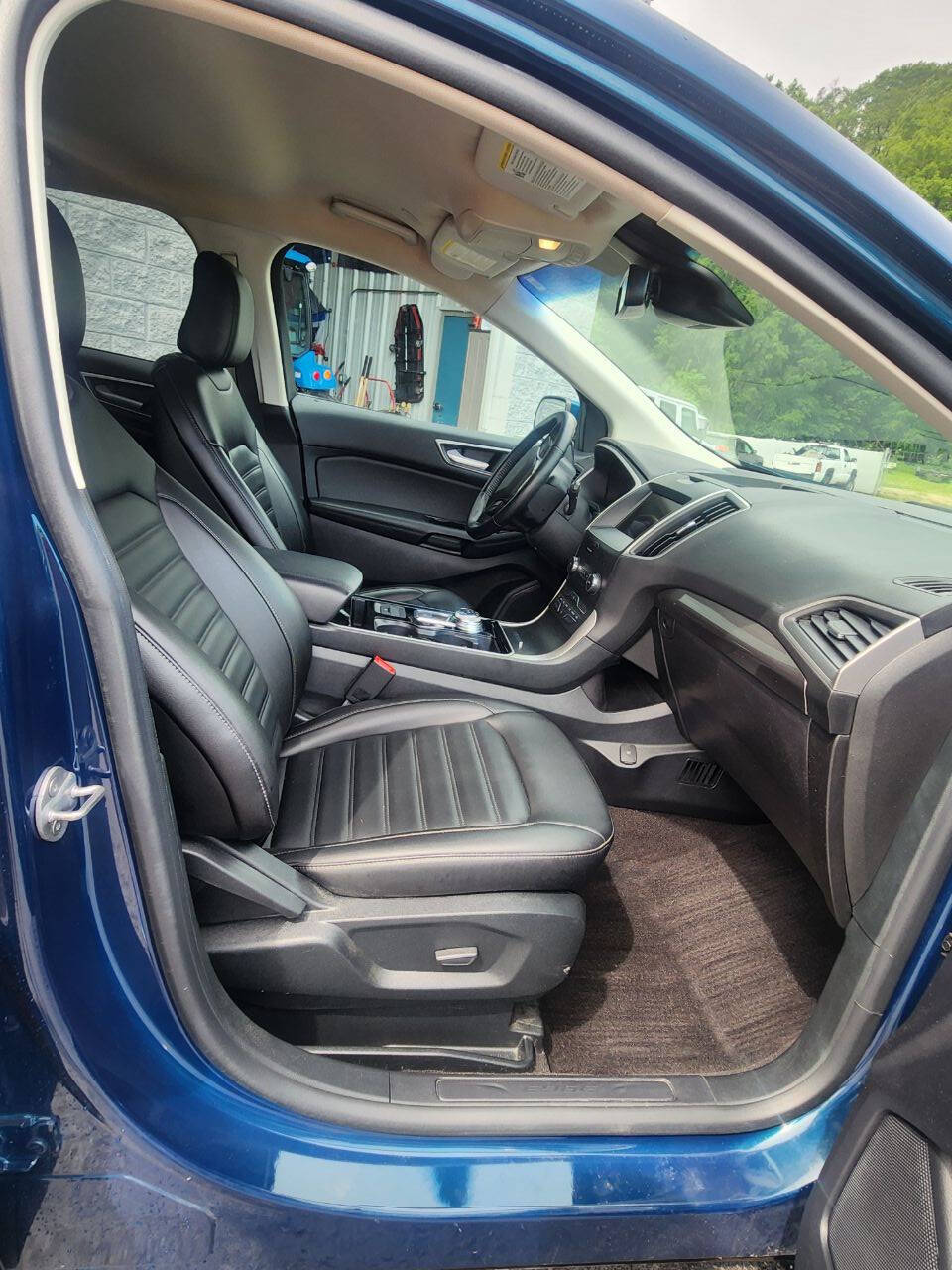 Blue 2020 Ford Edge SEL AWD SEL 4dr Crossover 20