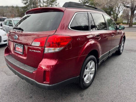 2011 Subaru Outback 2.5i Limited