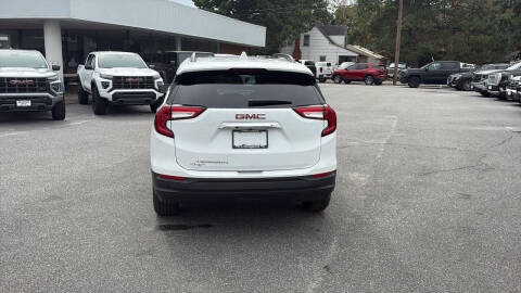 2024 GMC Terrain SLE