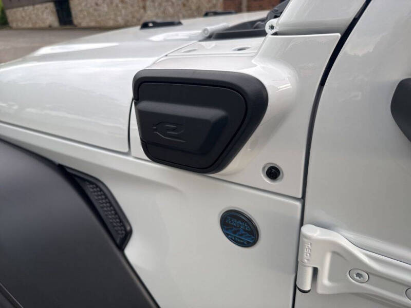 2025 Jeep Wrangler Sport S 4xe