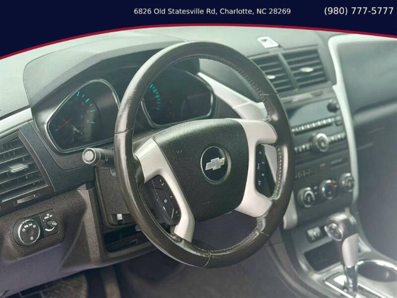 2012 Chevrolet Traverse LT