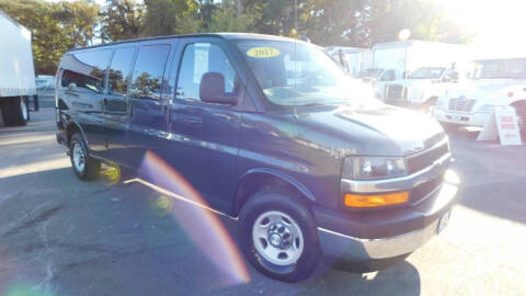 2017 Chevrolet Express LT 3500