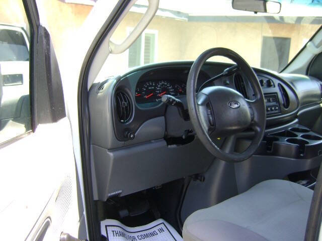 2006 Ford E-Series E-250