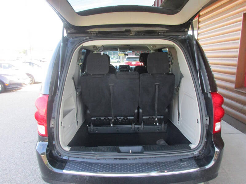 2014 Dodge Grand Caravan American Value Package