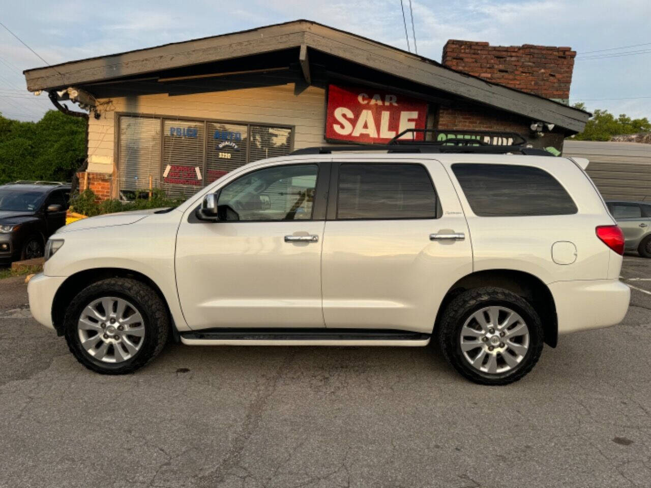 2008 Toyota Sequoia for sale at Green Ride LLC in NASHVILLE, TN