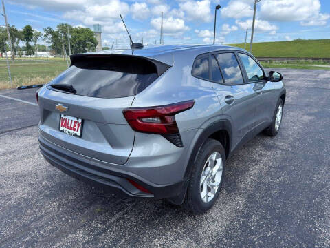 2024 Chevrolet Trax LS