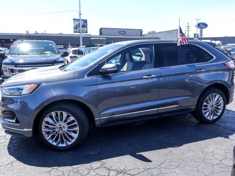 2023 Ford Edge Titanium
