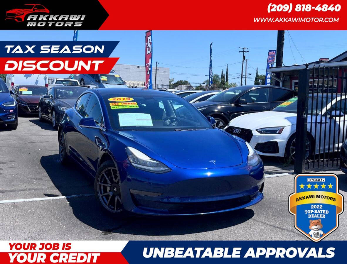 Dk. Blue 2019 Tesla Model 3 Long Range AWD Long Range 4dr Fastback 1