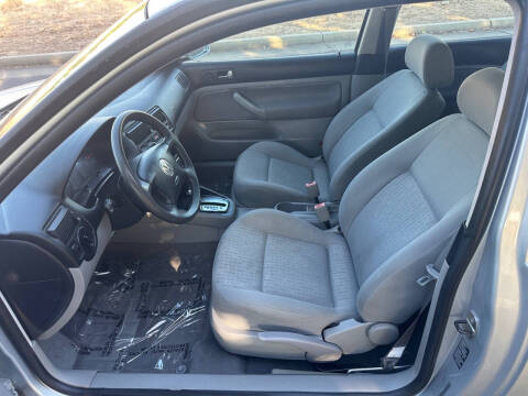 2004 Volkswagen Golf GL